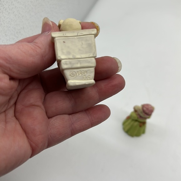 Vintage Pig Figurines 1991 JC Miniatures Lot of 2/Both 2” Tall approx. - Picture 6 of 10